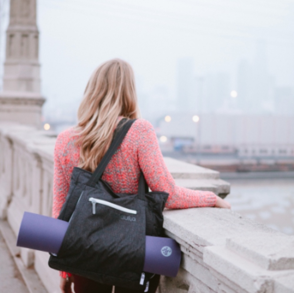 Manduka Go Ready Yoga Bag.